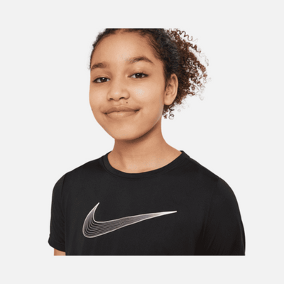 Nike Dri-Fit One Older Kid's Short-Sleeve Training Top -Black/White