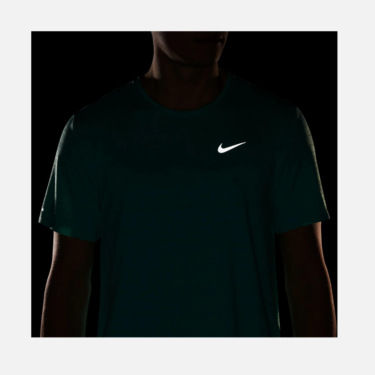Nike Men Dri-FIT Miler Short Sleeve Running Top-Light-menta/Reflectiv Silv